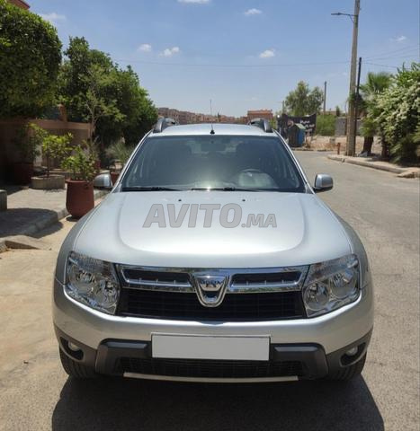 DACIA DUSTER 2011 70KM 1ère Main PARTICULIER - 2