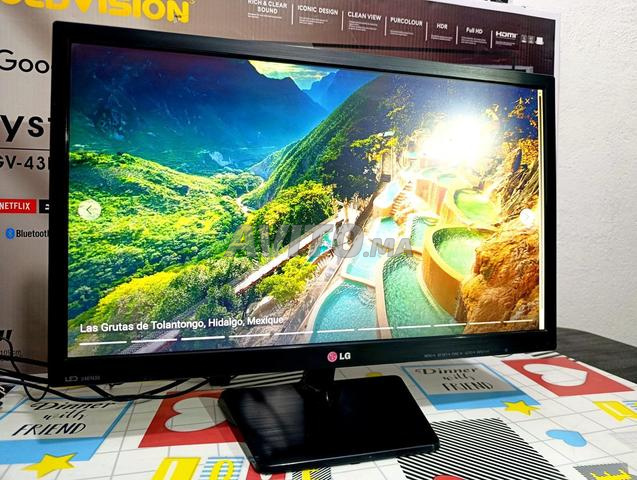 شاشة LG 24 بوصة Full HD (VGA) بسعر 650 درهم - 2