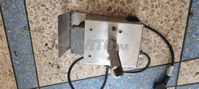 محرك شواية دجاج كبيرة – بحالة جيدة