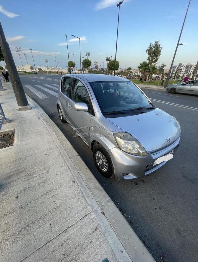 Daihatsu sirion essence 2010