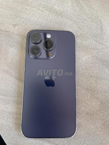 Téléphone en bon état, utilisé, batterie 74%