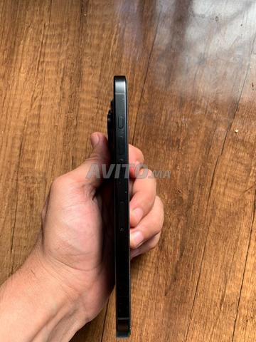 iPhone 16 Pro Max 256g - Bon état - 2