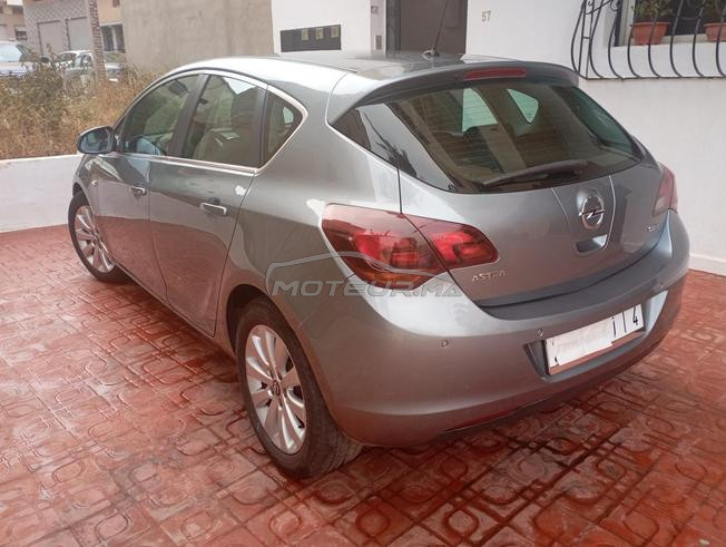 je me vendre ma voiture très Bon Etat 