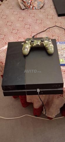 Playstation 4 avec jeu et accessoires - 2
