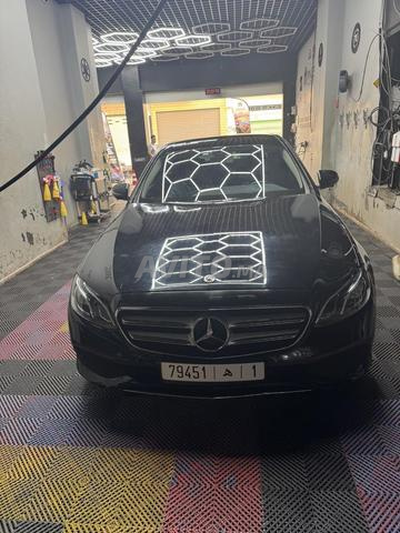 مرسيدس كلاس E 220d - 2