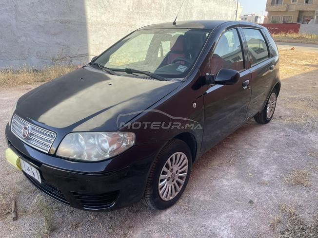 Fiat Punto Essence Manuelle 2011 à Fès