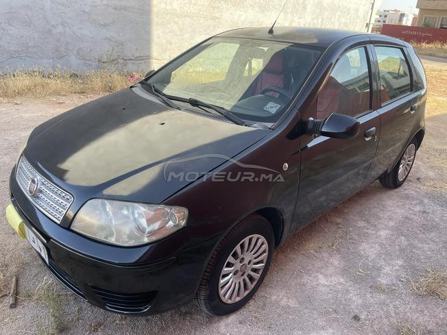 Fiat Punto Essence Manuelle 2011 à Fès