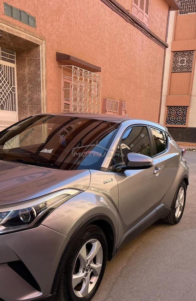 Toyota C-HR Essence Automatique 2018 à Meknès