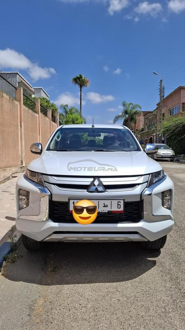 Mitsubichi L200 tout option 2022