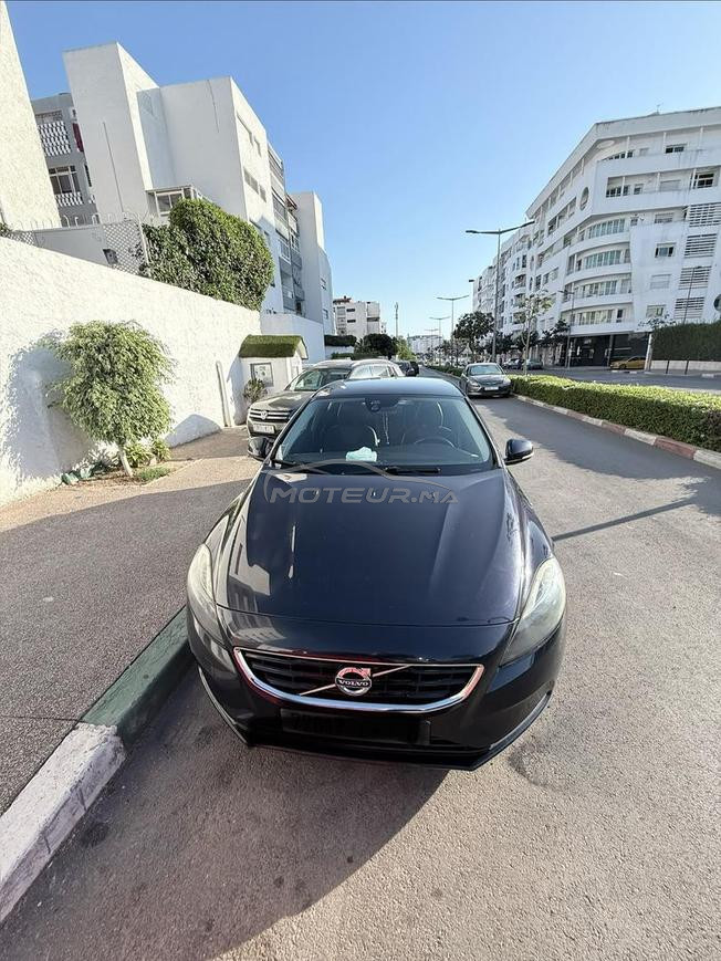 Volvo V40 Diesel Automatique 2016 à Rabat