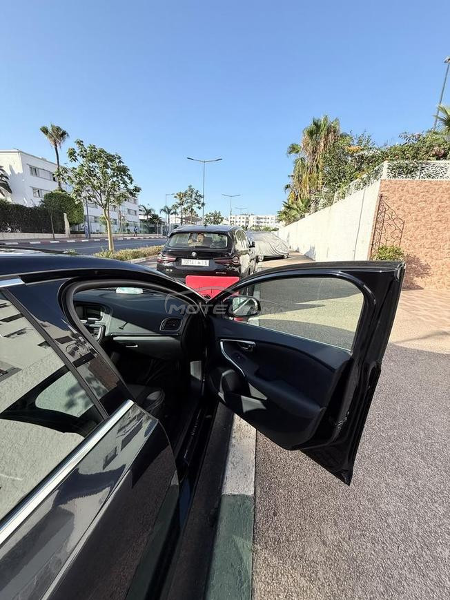 Volvo V40 Diesel Automatique 2016 à Rabat