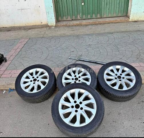 Jantes aluminium R16/205/55 jamais utilisées