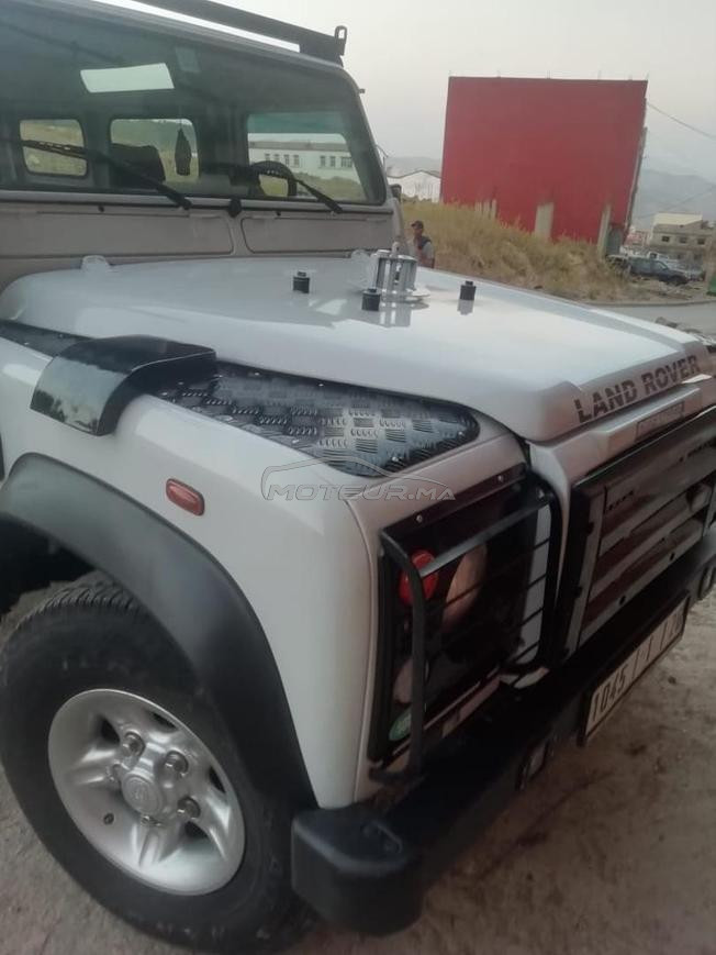 land rover defender 110