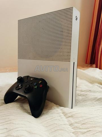 Xbox One S 500 Go - Excellent état
