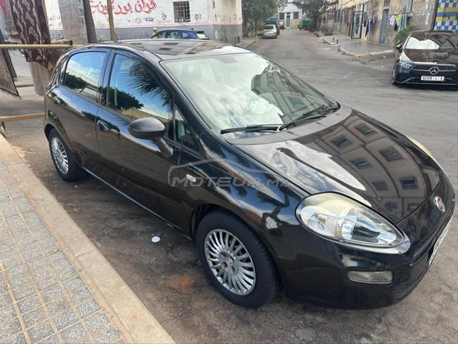 🚗 Fiat Punto 2018 Diesel – Très bon état