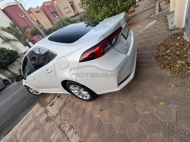 corolla hybrid 1ere main