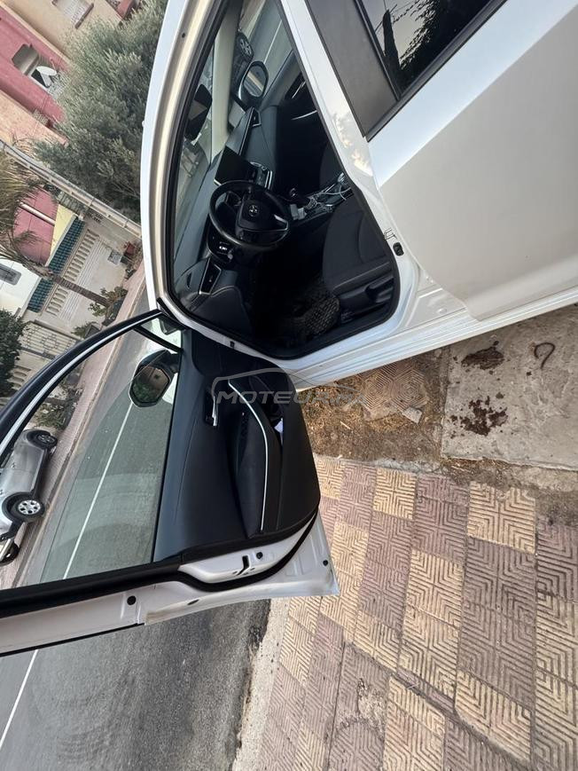 corolla hybrid 1ere main
