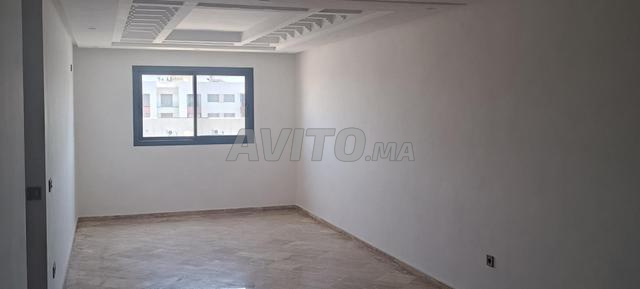 Appartement à louer 94 m² à Temara - 2