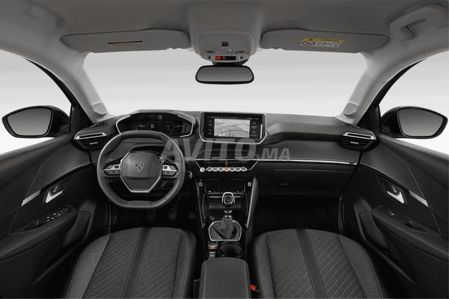 Peugeot 208 Diesel Manuelle 2025 à Tanger - 2