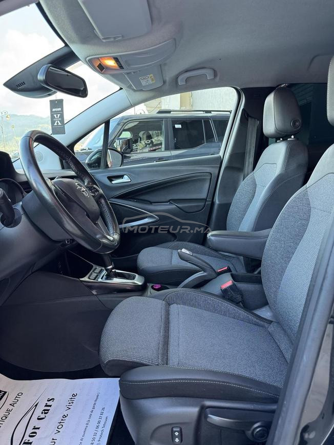 Opel Crossland Diesel Automatique 2023 à Tétouan