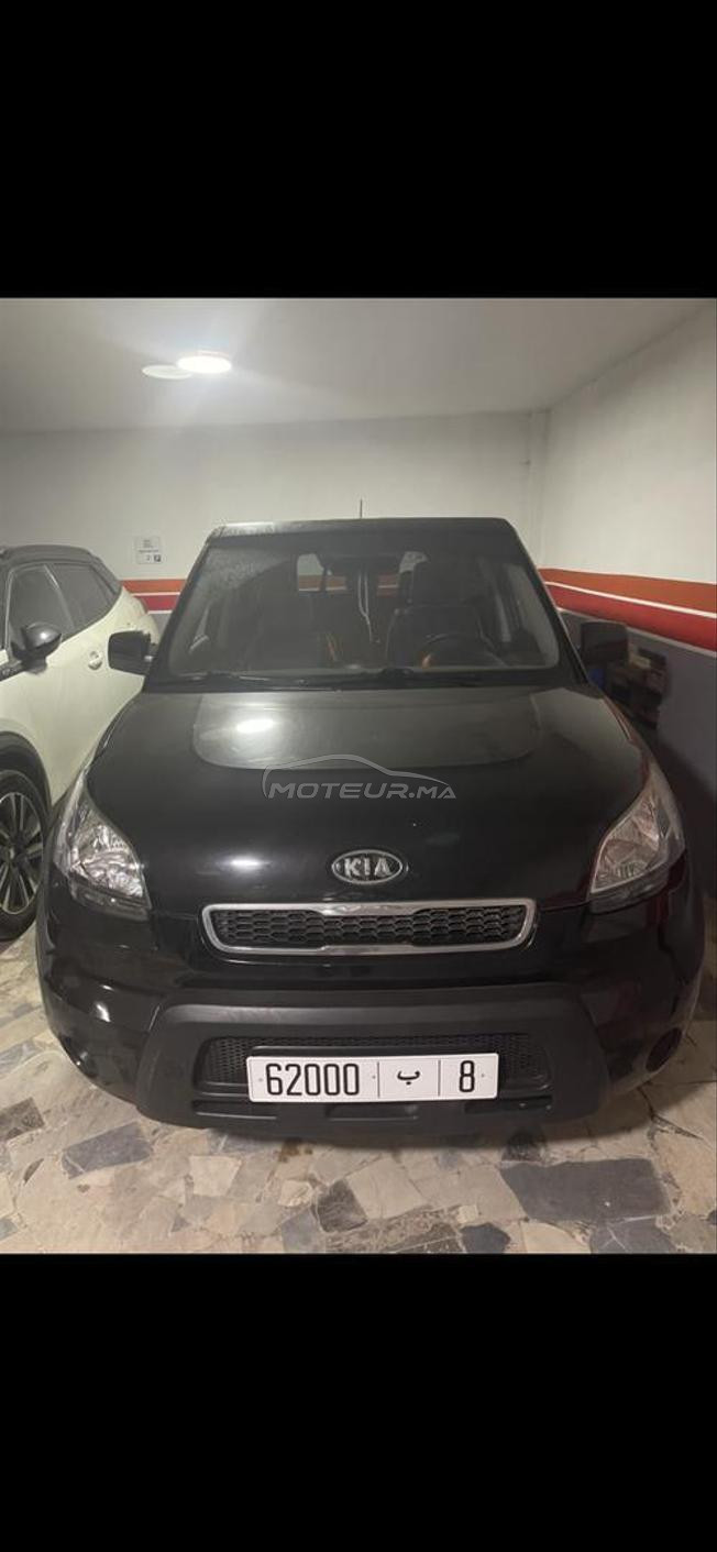 je met en vente une kia soul très bon état 