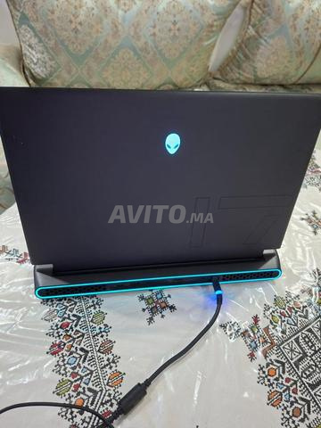 ALIENWARE m17 r5 Ryzen7 6800h rtx 3070ti - 2
