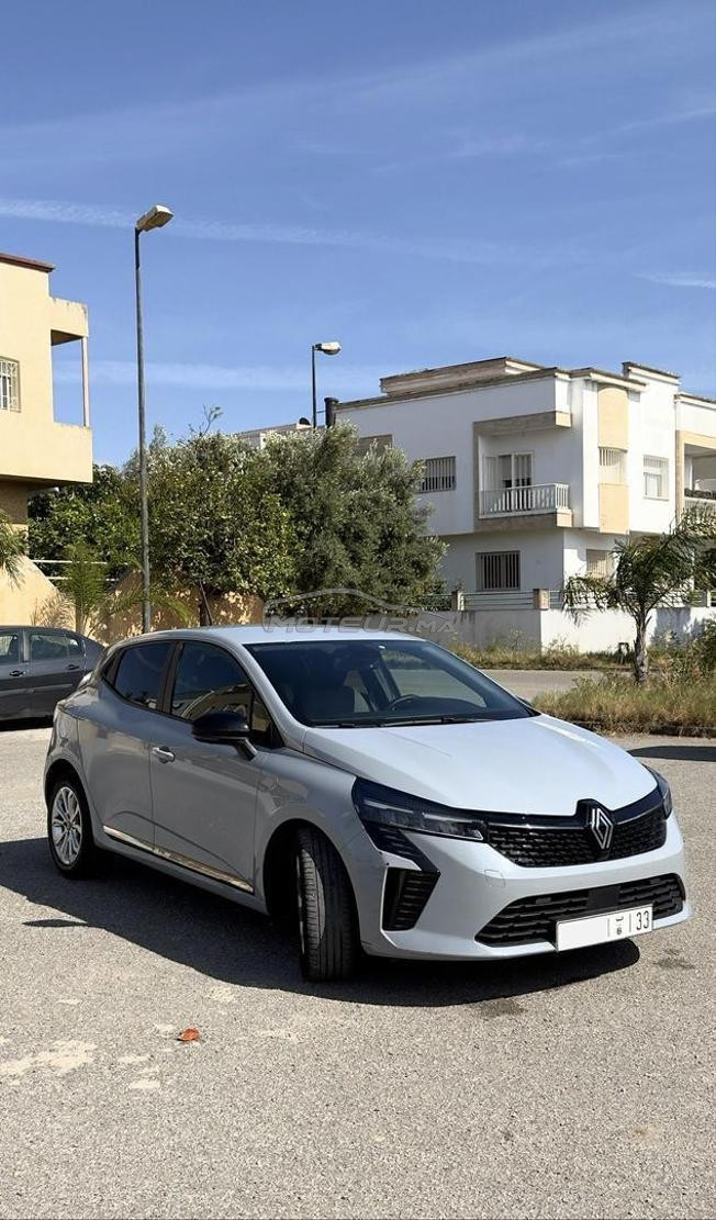 Clio 5 2024 1er main