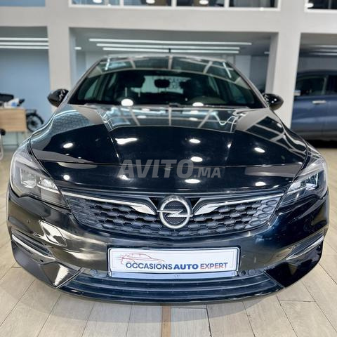 OPEL ASTRA ÉLÉGANCE BVA 2021 TRÈS PROPRE À TANGER