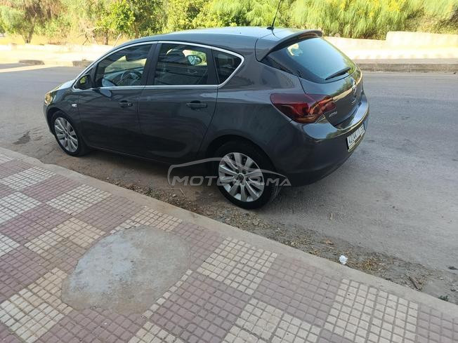 je met en vente mon voiture d un très bon état 