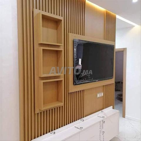 Meuble TV & Bardage Mural en Bois Sur Mesure - 2
