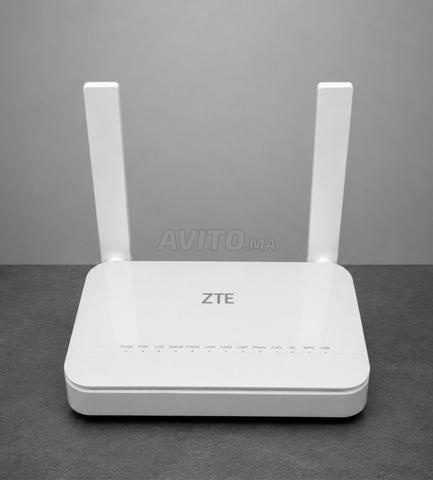 نقطة وصول ZTE WiFi 7 F6705P بمنفذ WAN