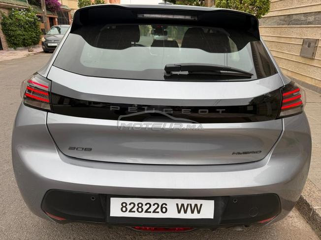 Peugeot 208 hybride 2026