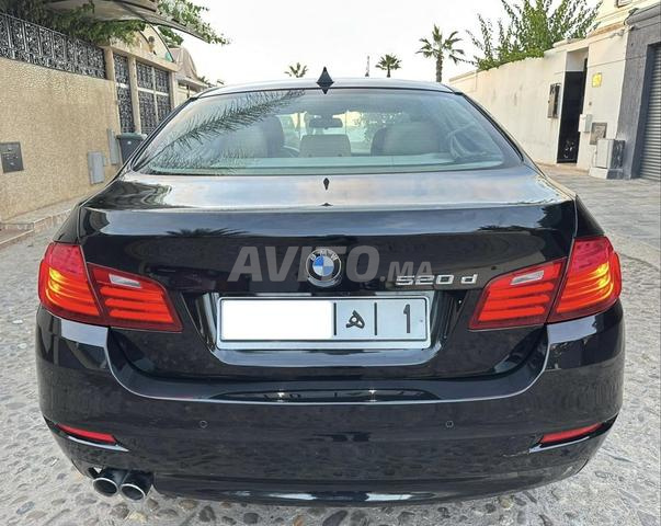 BMW الفئة الخامسة 520d 170.000 كم 2014