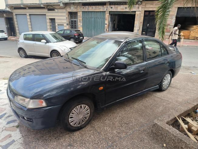 Mitsubishi lancer essence 