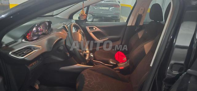 Peugeot 2008 2014 270k km 2ème main - 2