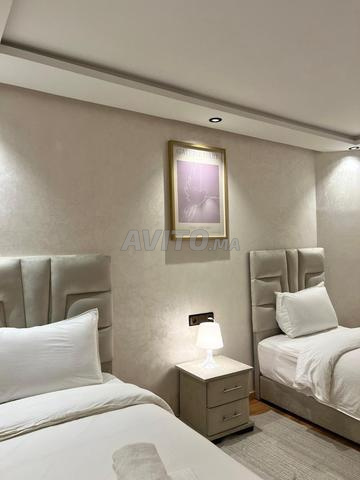 Appartement à louer 70 m² à Rabat - 2