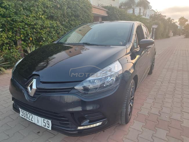 Renault Clio 4 essence 1min 