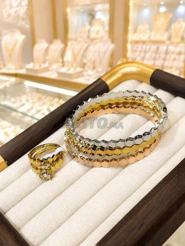 طقم أنيق بتصميم قرص العسل فاخر جدا - 2