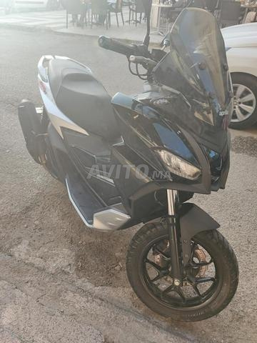 Scooter Aprilia SR 125gt
