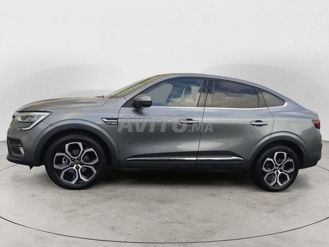 RENAULT. Arkana - 2