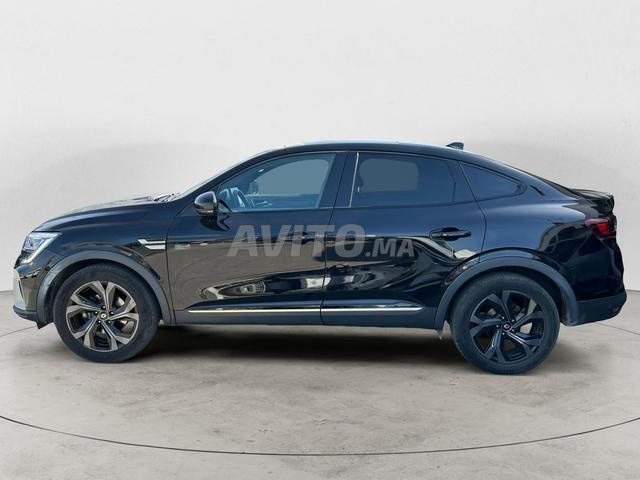 RENAULT. Arkana - 2