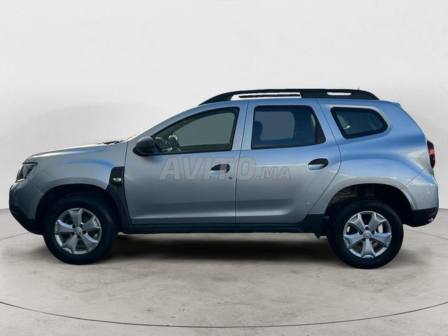 DACIA. Duster