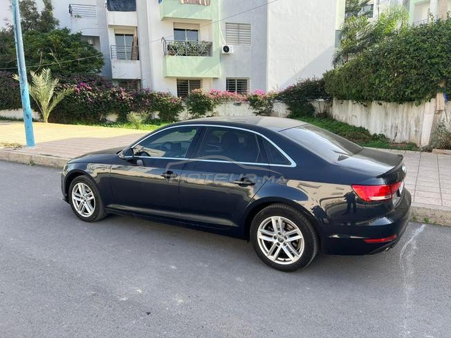 Audi A4 B9 2016 en très bon état 