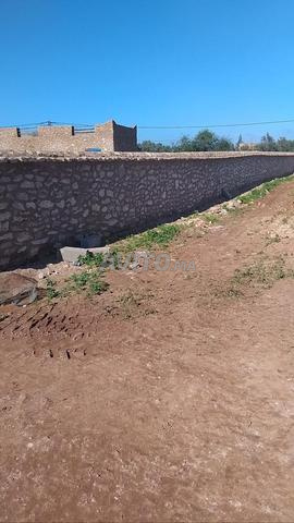أرض 1200م بها منزل 124م سومي فيني تحجارت - 2