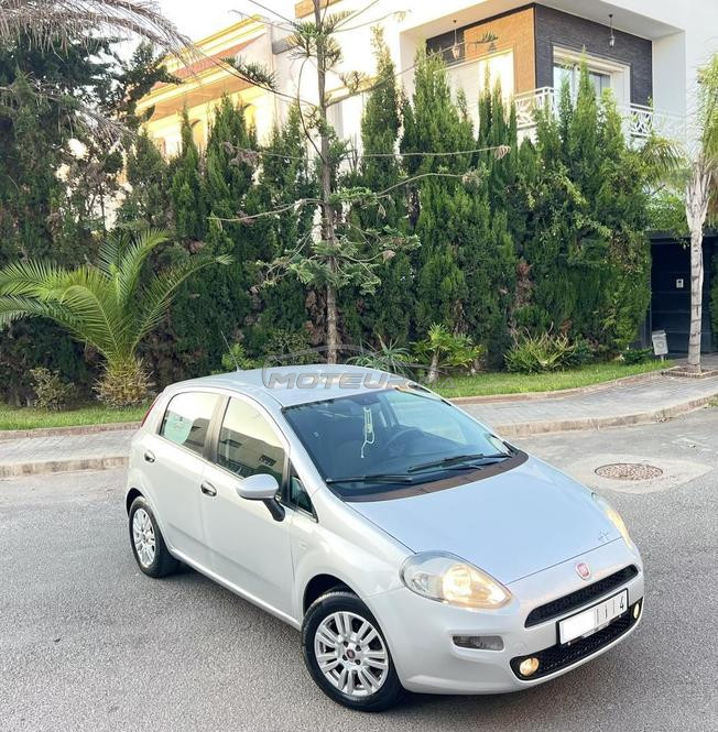 Fiat Punto Diesel Manuelle 2016 à Casablanca