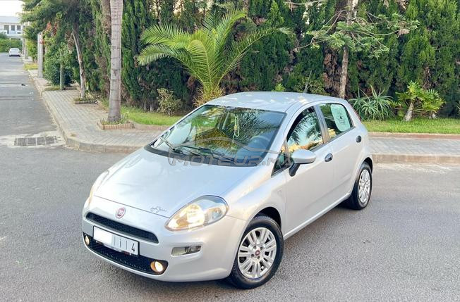 Fiat Punto Diesel Manuelle 2016 à Casablanca