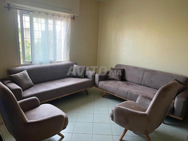 2 canapés turcs et 2 chaises - 2