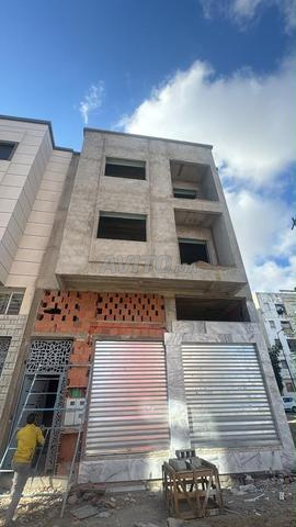 منزل للبيع بالعرفان طريق أشقر، محفظ بالكامل - 2