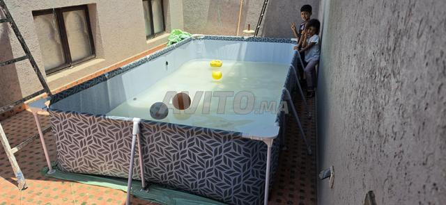 Piscine encore neuve WhatsApp - 2