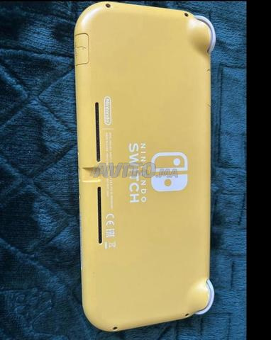 Nintendo Switch Lite flashée bon état - 2
